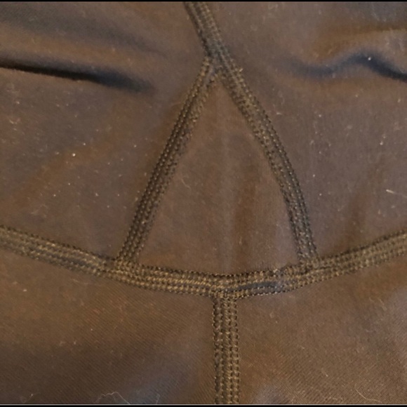 Lululemon Practice Daily Ruched Tuxedo Stripe size 12 - Picture 7 of 8